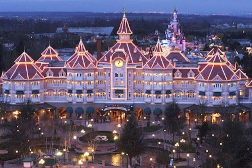 Vakantiehuis Disneyland Dream 5 - Charmante Maison 10 Pax Chessy (Seine-et-Marne)